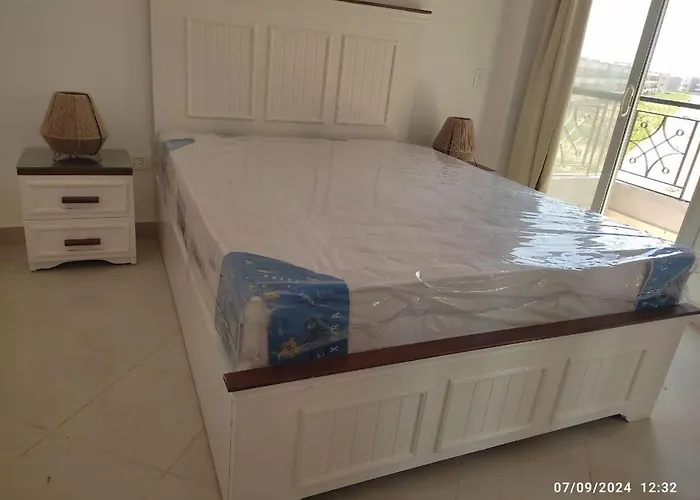 3bdr Roof Modern Escape With Stunning View And Fully Finished Apartment *